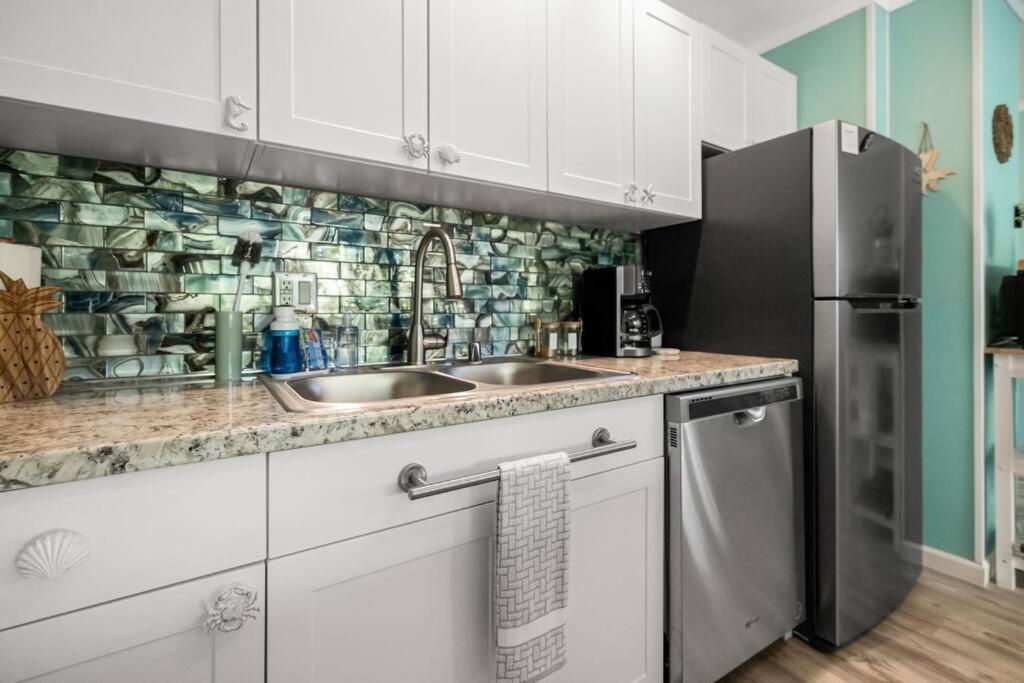 Apartament Oceanfront With Aircon-Hear The Waves-Amazing Views-Wifi Lahaina Zewnętrze zdjęcie