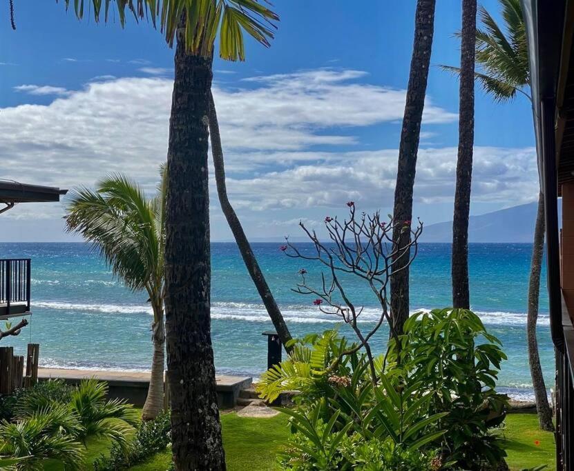 Apartament Oceanfront With Aircon-Hear The Waves-Amazing Views-Wifi Lahaina Zewnętrze zdjęcie